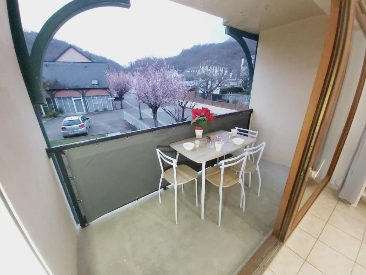 Appartement T2 Avec Balcon A Argeles Gazost Kültér fotó