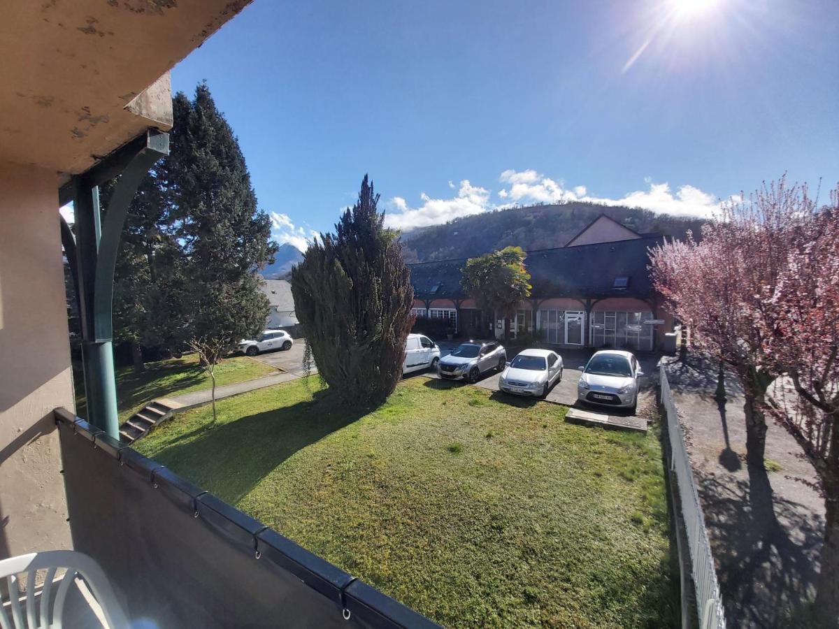 Appartement T2 Avec Balcon A Argeles Gazost Kültér fotó
